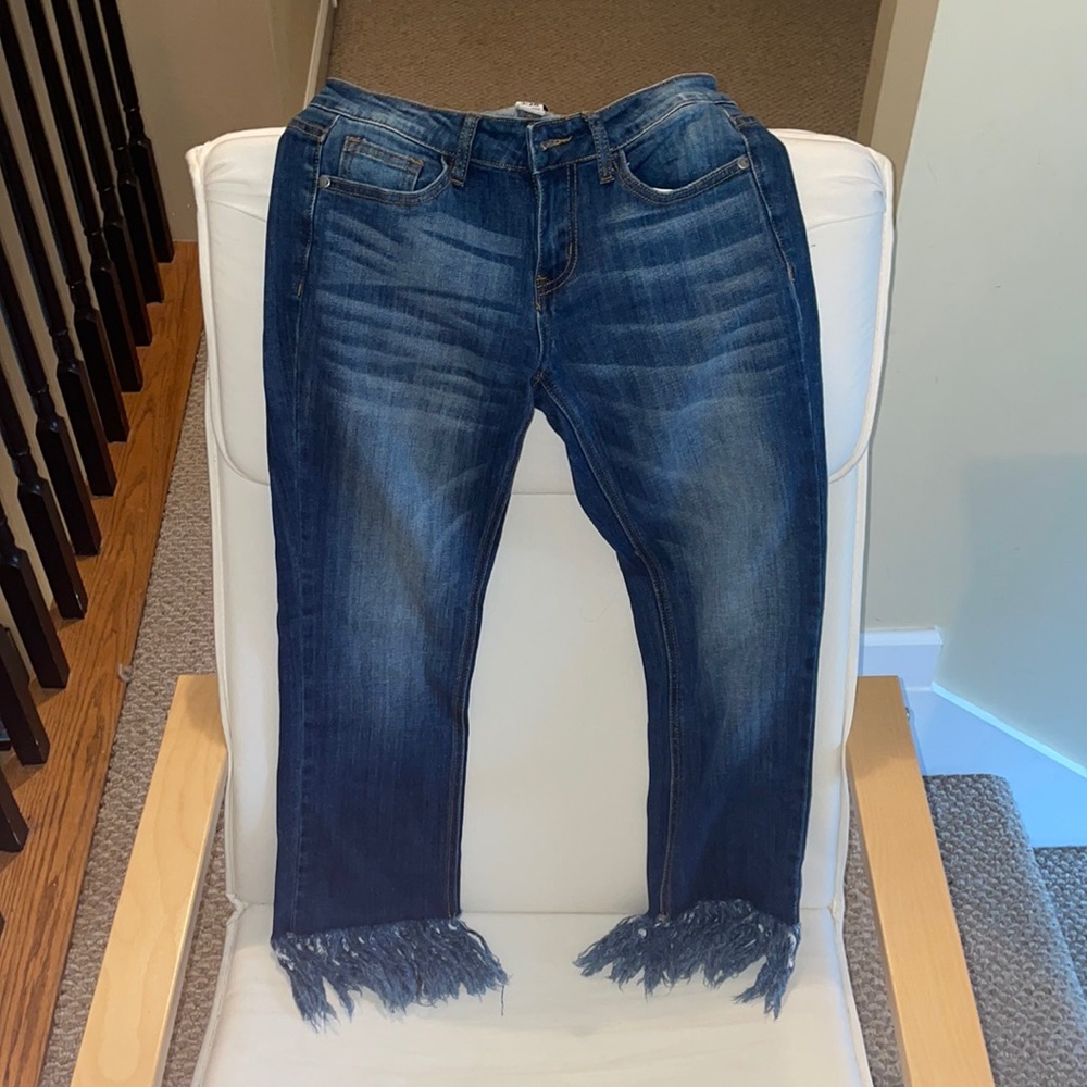 Cropped legged jeans